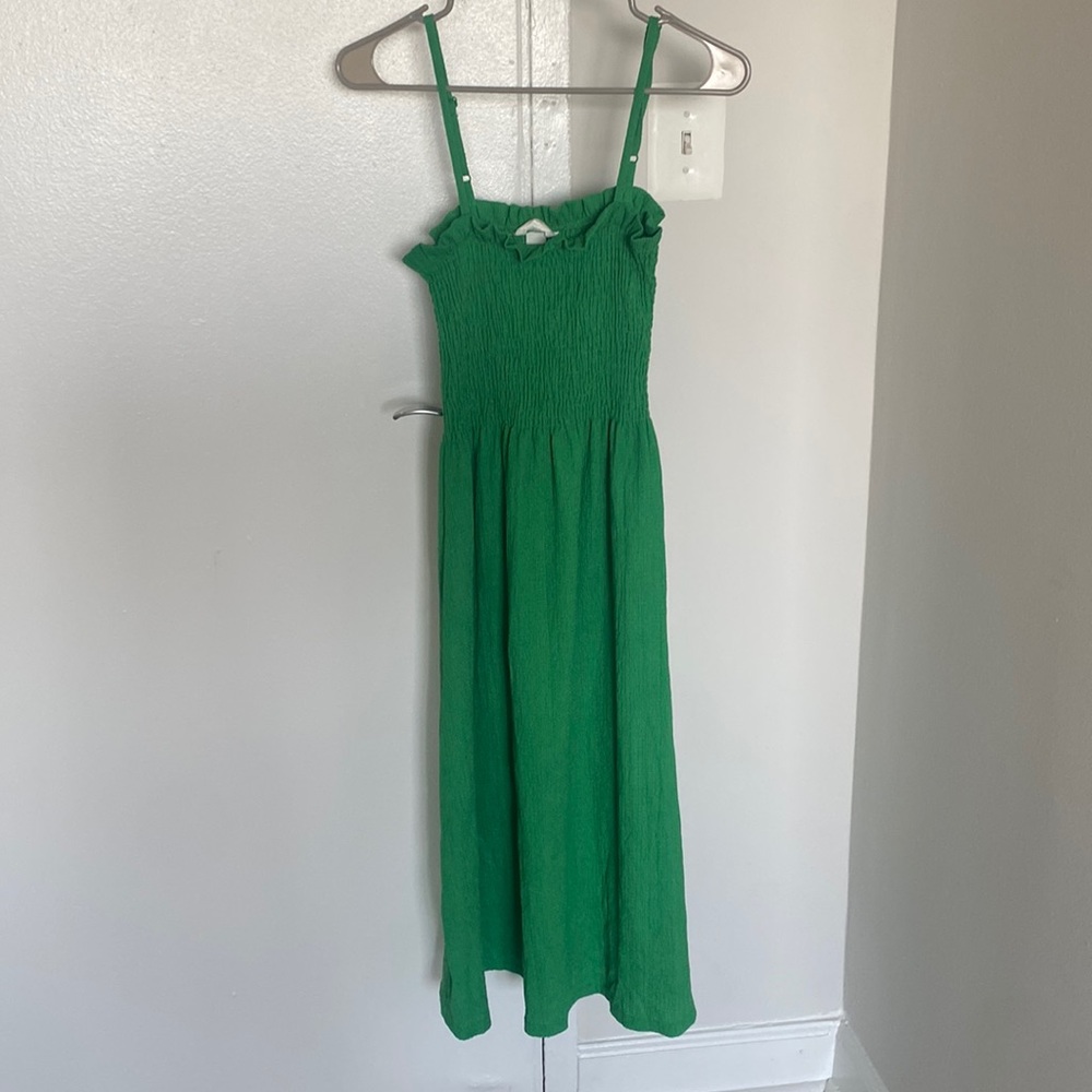 H&M green smocked midi dress